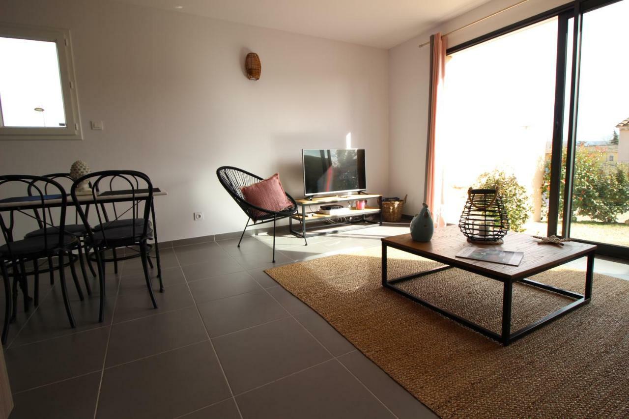 Le Clos De La Montagnette - Maison Avec Parking Et Jardin Villa LʼIsle-sur-la-Sorgue Dış mekan fotoğraf