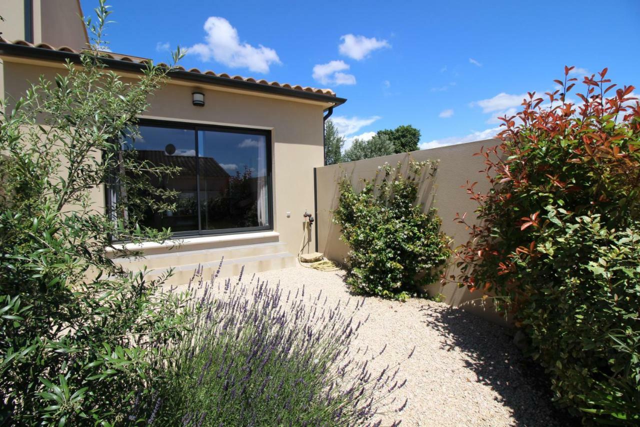 Le Clos De La Montagnette - Maison Avec Parking Et Jardin Villa LʼIsle-sur-la-Sorgue Dış mekan fotoğraf